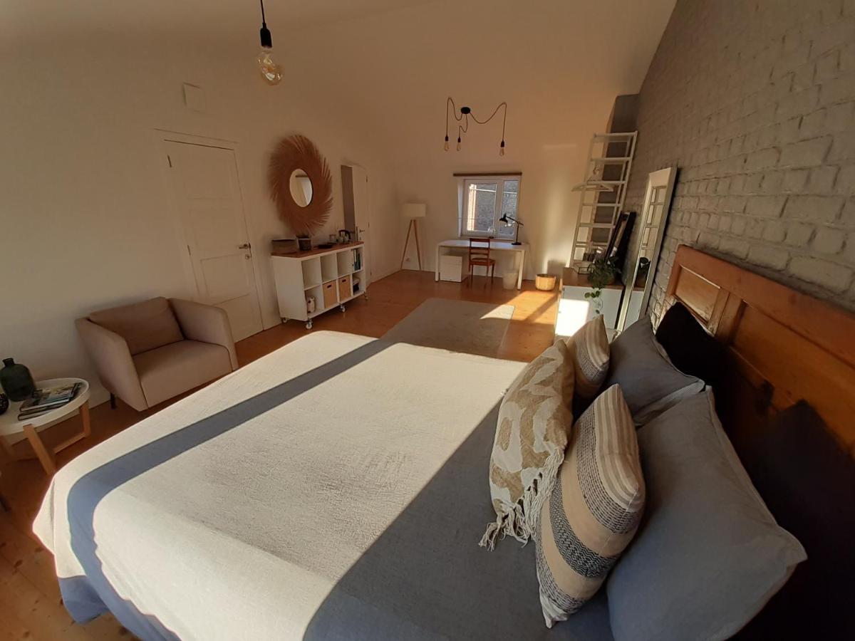Office Des Bons Enfants Bed and Breakfast Huy Exteriör bild